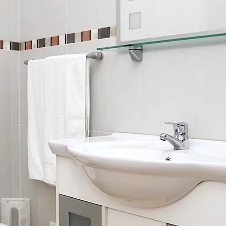 Ossiano's Bed & Breakfast Peniche