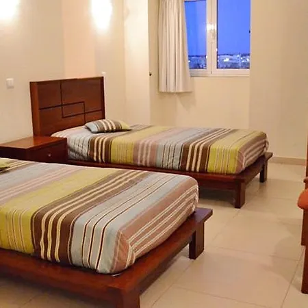 Bed & Breakfast Ossiano's Peniche