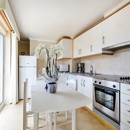 Bed & Breakfast Ossiano's Peniche